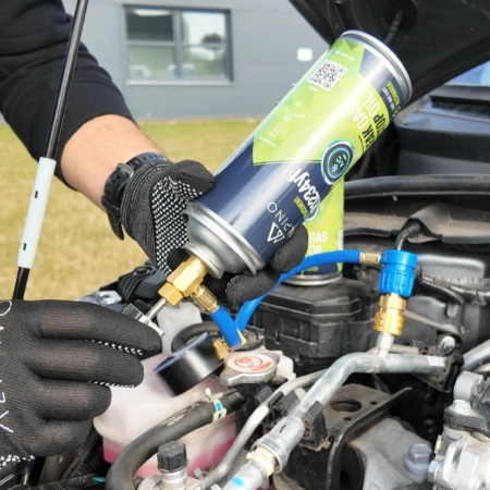 Zestaw do nabijania klimatyzacji z czynnikiem ALPINO R1234yf 3W1 manometr adapter